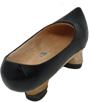 Madre�a Tradicional Asturiana Negra